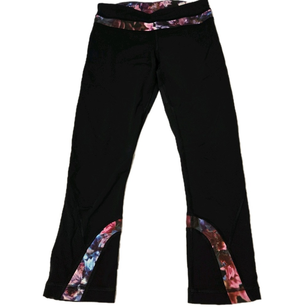 Lululemon Run Inspire Crop II Spring Has Sprung Size 4
